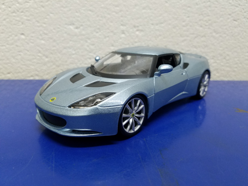 Illustration for article titled 1:24 Lotus Evora S by Bburago
